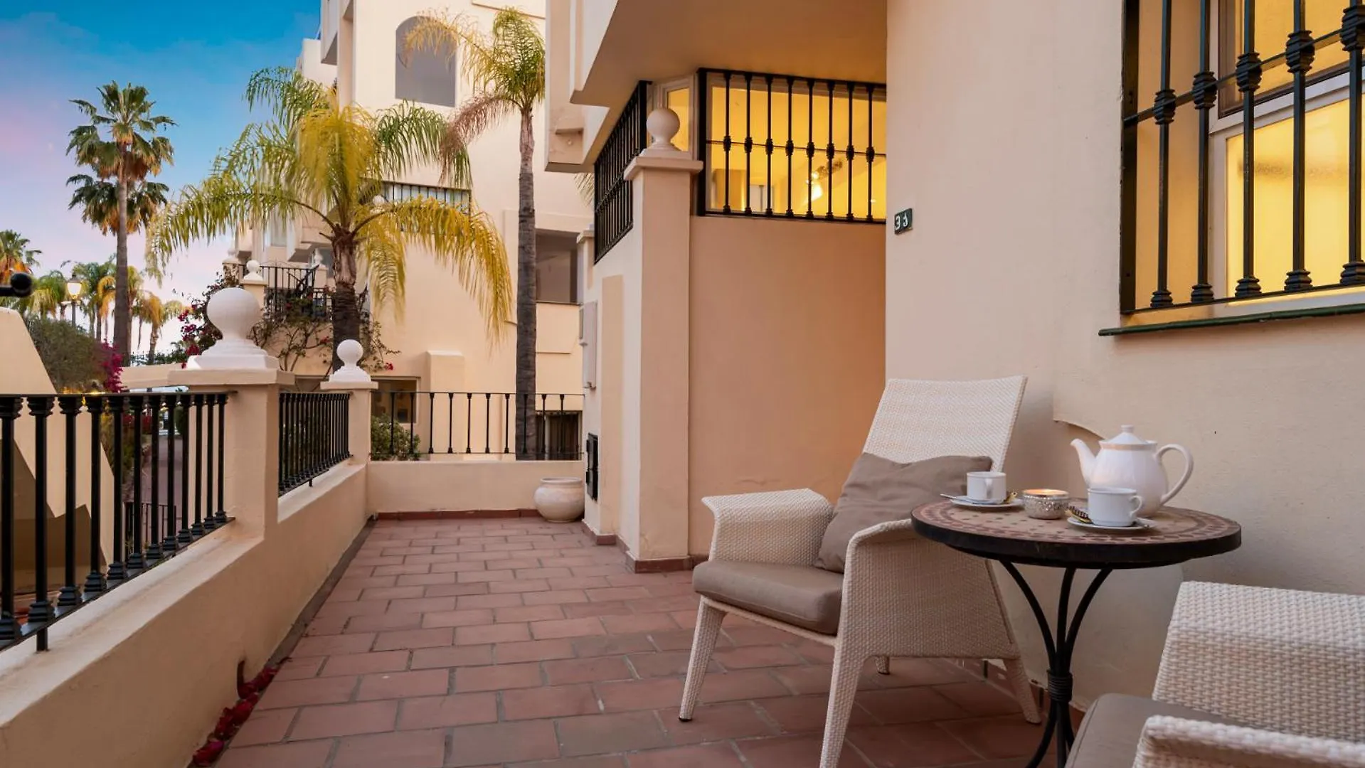 La Quinta Hills - Modern Andalusian-Style Home With Rooftop Terrace Marbella 0*,