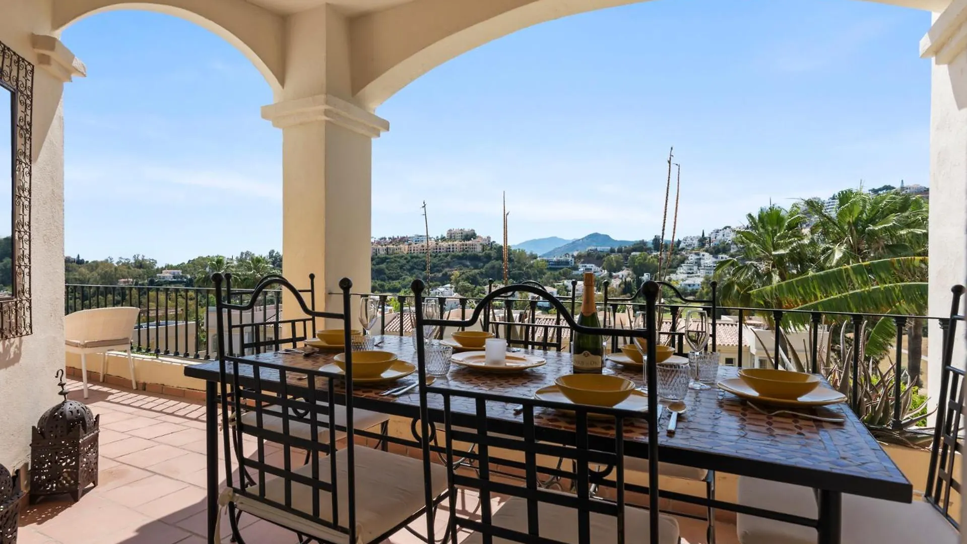 Holiday home La Quinta Hills - Modern Andalusian-Style Home With Rooftop Terrace Marbella
