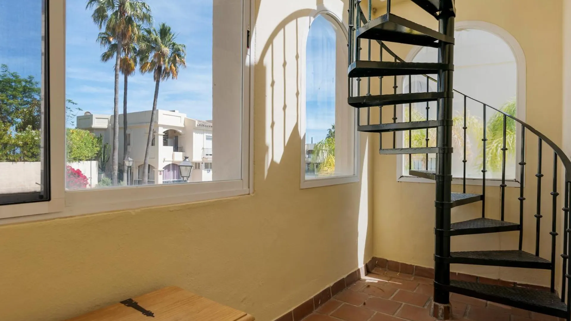 Holiday home La Quinta Hills - Modern Andalusian-Style Home With Rooftop Terrace Marbella
