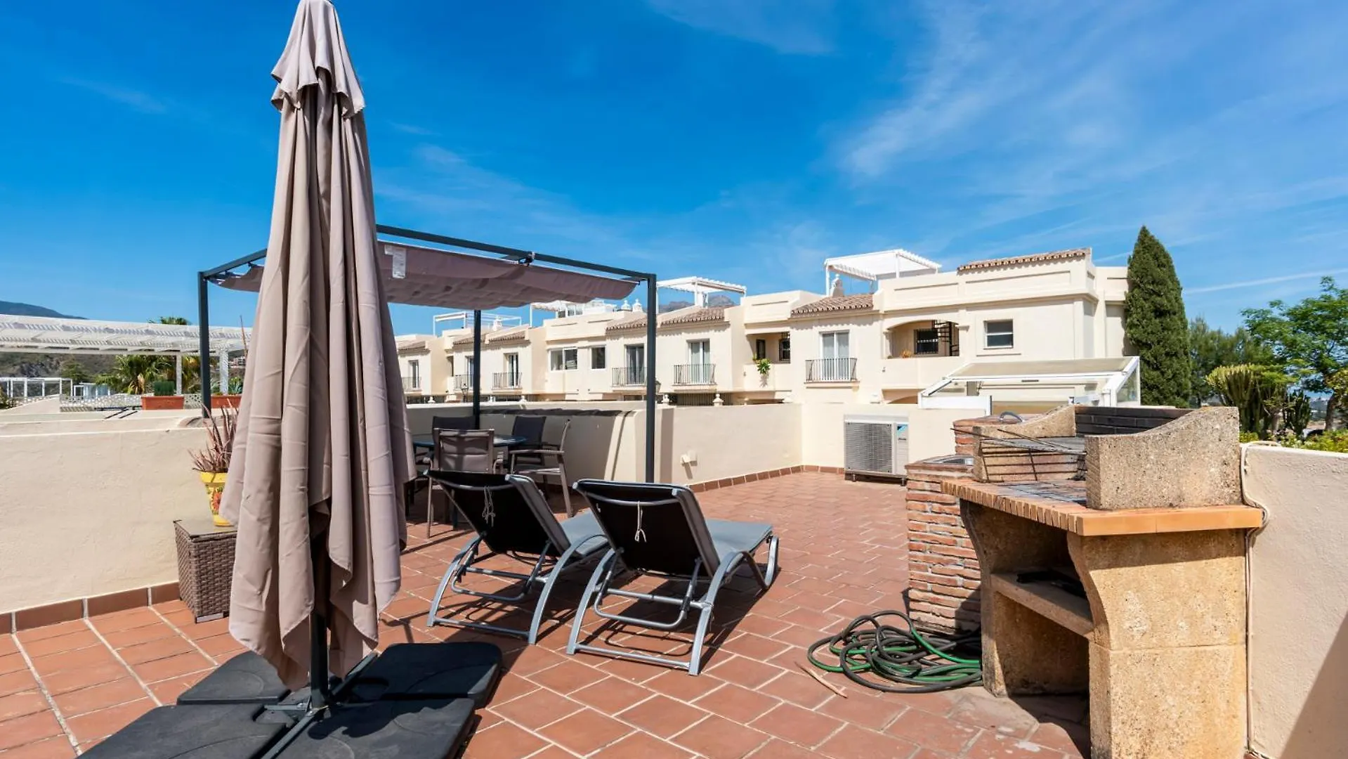 Holiday home La Quinta Hills - Modern Andalusian-Style Home With Rooftop Terrace Marbella Spain