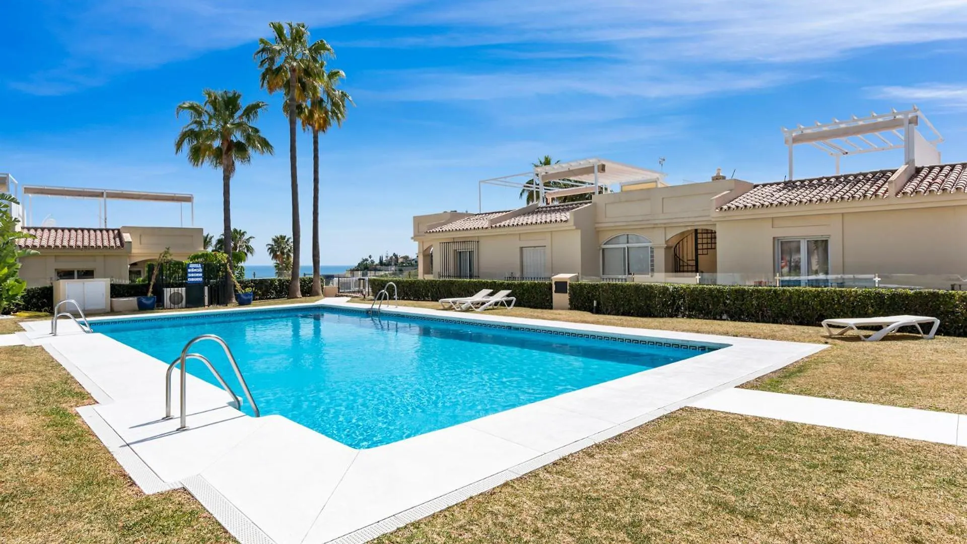 Holiday home La Quinta Hills - Modern Andalusian-Style Home With Rooftop Terrace Marbella