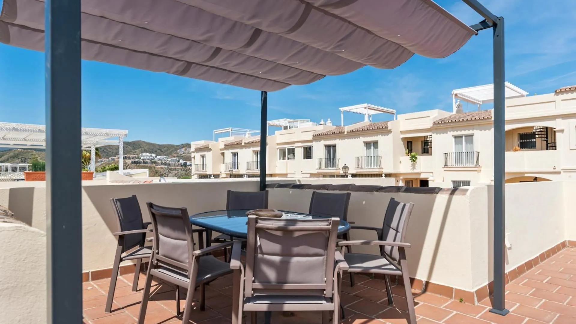 La Quinta Hills - Modern Andalusian-Style Home With Rooftop Terrace Marbella Holiday home